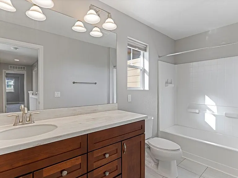 11163 E 28th Pl — Photo 16