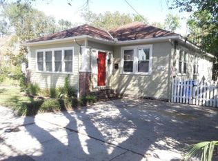 1306 Hester St, Charleston, SC 29403