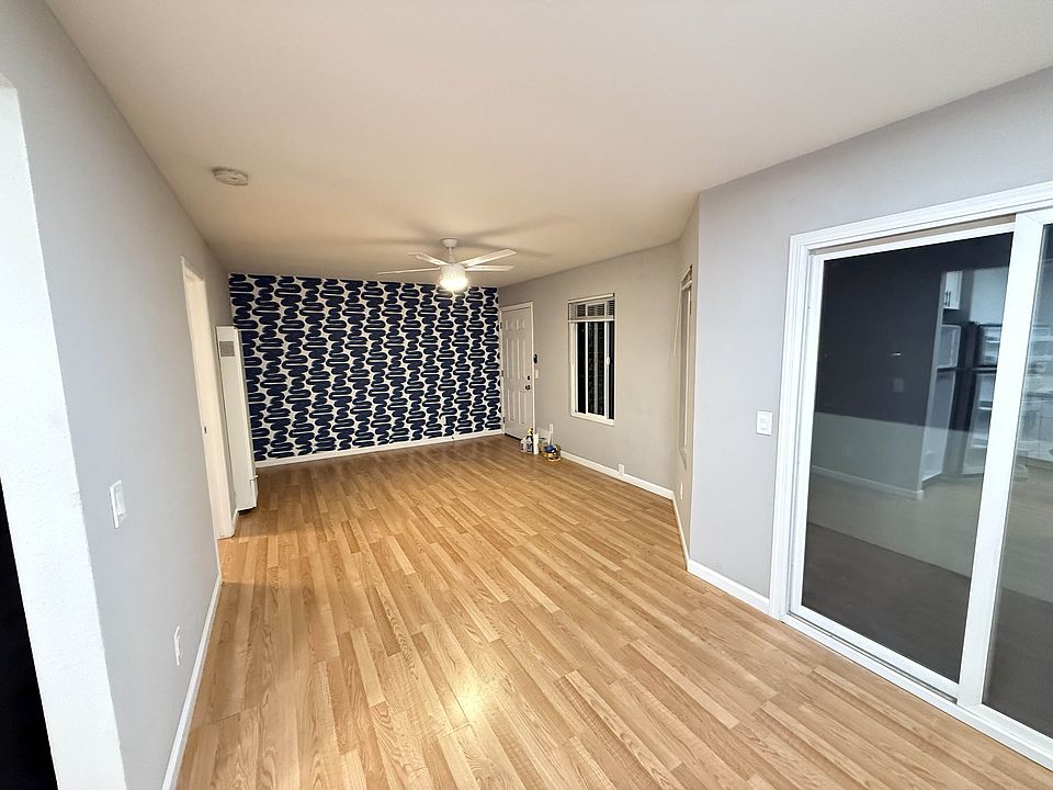 1st image of 4065 49th St #5