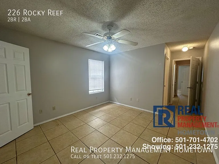226 Rockyreef Cir — Photo 9