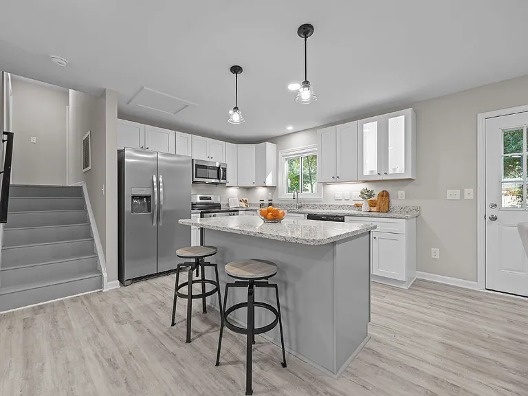 4804 Tolley Ct — Photo 9