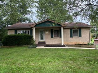 1277 Lyndon Ln, Radcliff, KY 40160