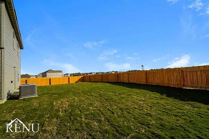 17041 Dusty Boots Ln — Photo 22