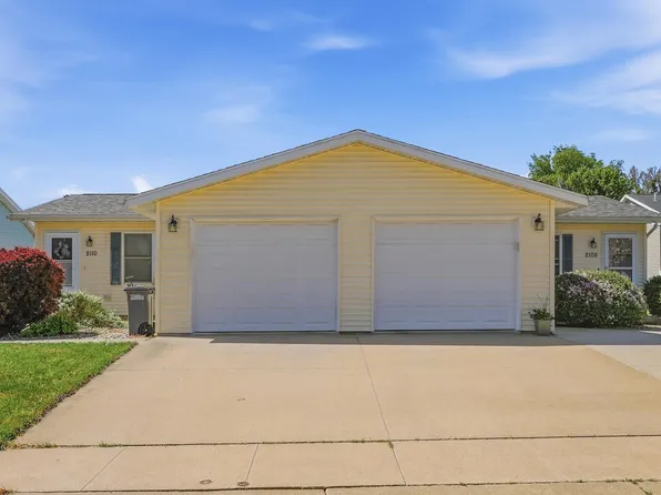 2108 Bald Eagle Ct, Dubuque, IA 52001