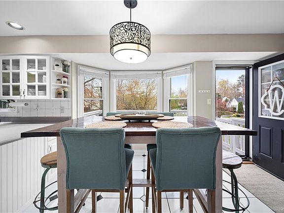 4th image of 1501 Laurel Top Dr