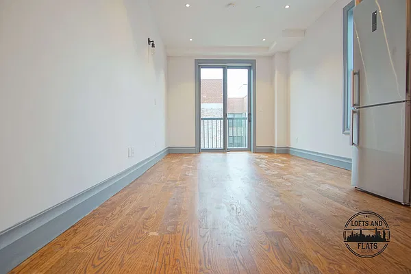 Rented by Lofts and Flats LLC | media 7