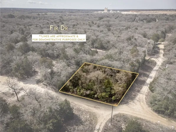 Fir St, Caldwell, TX 77836