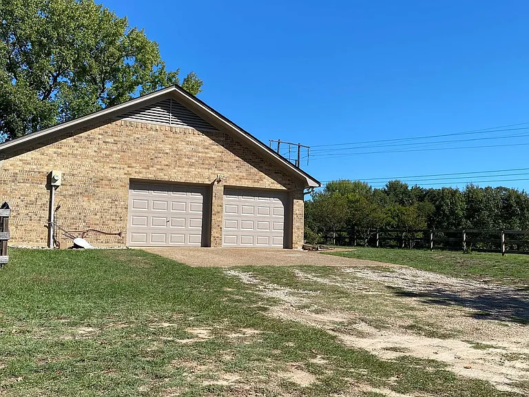 14508 State Highway 31 W — Photo 42