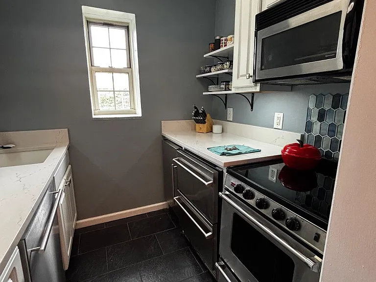 820 S Washington St #226 — Photo 4