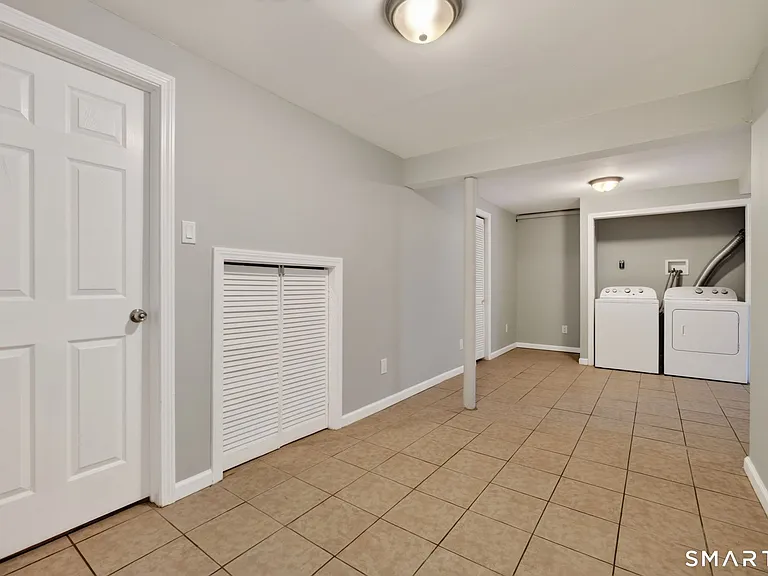 224 Anns Farm Rd — Photo 32