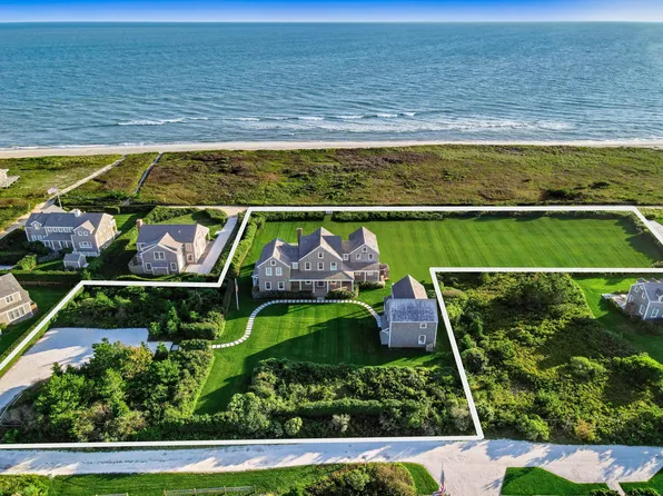 2 Marion Ave, Nantucket, MA 02554