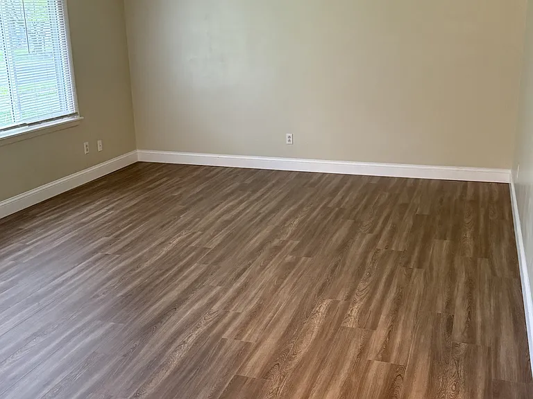 2316 Lima Ln — Photo 35