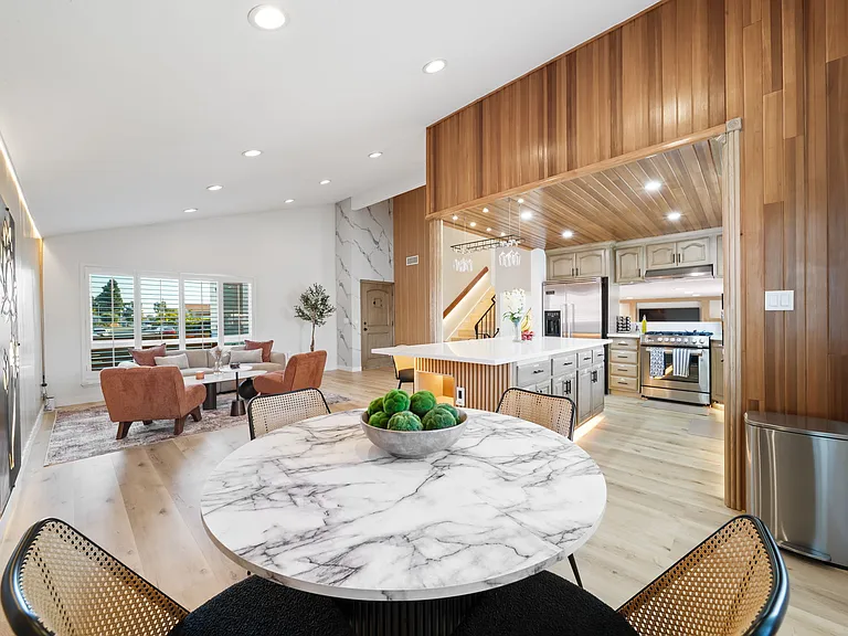 12246 Janet St — Photo 18