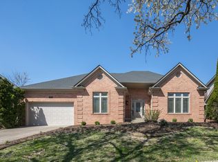 1057 Andover Forest Dr, Lexington, KY 40509