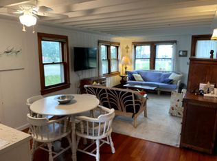 52 Center Rd, Vermilion, OH 44089