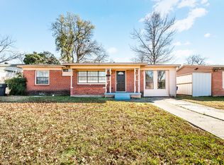 10818 Sharondale Dr, Dallas, TX