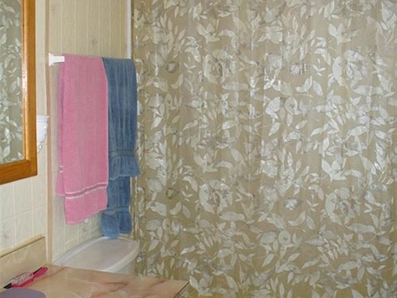 Home for Sale in Quincy, IL $67,500