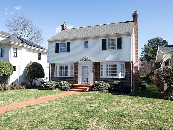 4th image of 1818 Arlington Rd SW