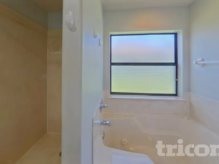 182 Athey Ct — Photo 10