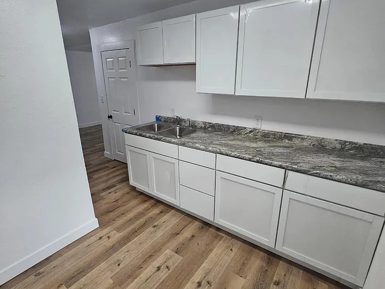 111 W State St #8 — Photo 6