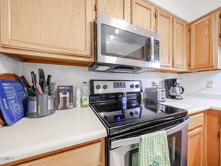 9430 E Mission Ln #104 — Photo 6