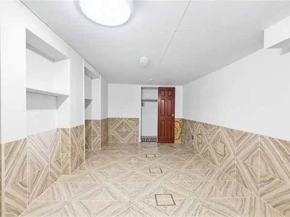 2948 Brighton 1st Street image 8 of 8