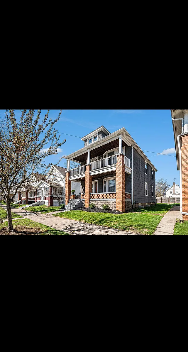 Building Photo - 1337 Davis Ave NW #2