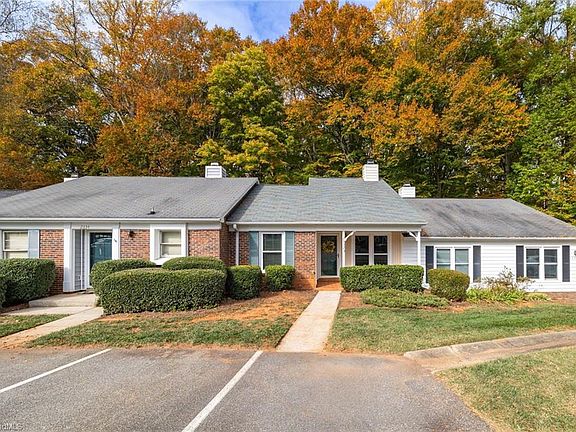 4th image of 2632 Cottage Pl