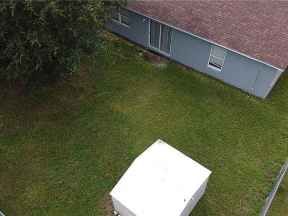 2nd image of 614 McKinley Ct