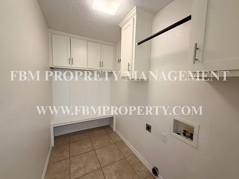 1408 Nichols St — Photo 8