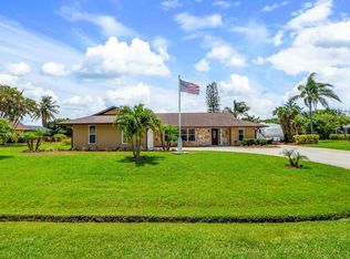 2072 SE Allamanda Dr, Port Saint Lucie, FL 34952