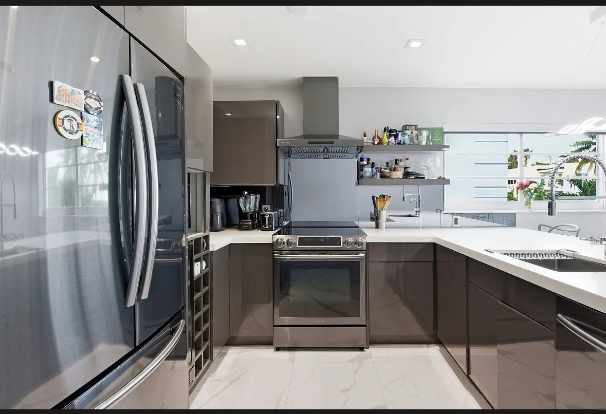 3 bed, 1127 sqft, $4,500 — Photo 4
