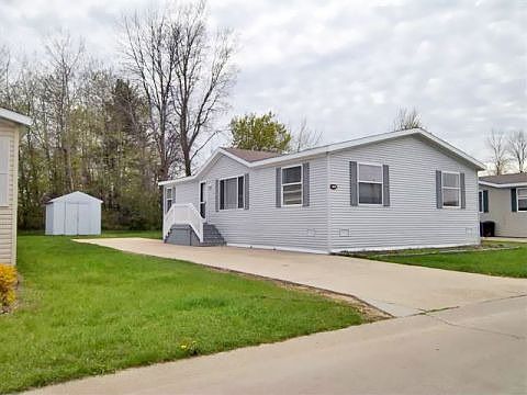 1st image of 2069 Aspen Ln S