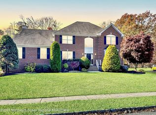 20 Springbrook Dr, Jackson, NJ 08527