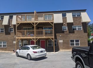 1505 Cherokee Rd #18, Johnson City, TN 37604