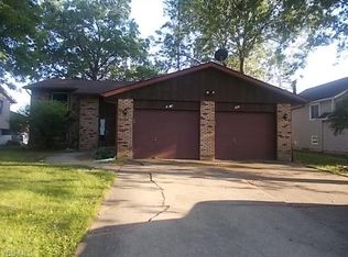 1409 Lindenwood Dr, Lorain, OH 44053