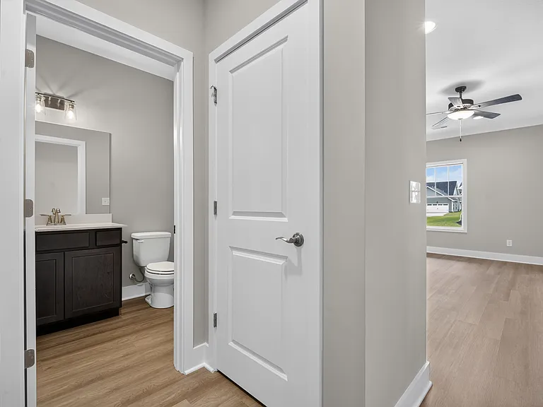 104 Thornberry Rd — Photo 42