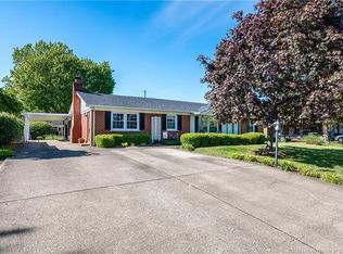 509 Windemere Rd, Clarksville, IN 47129