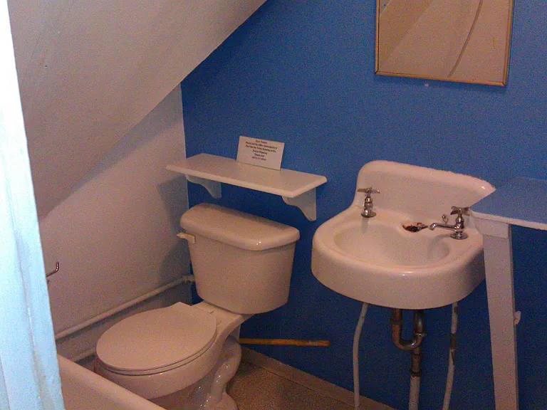105 Dewitt Pl #7 — Photo 6