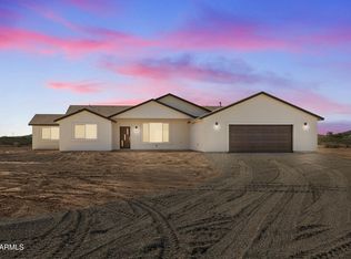 1592 N 431st Ave, Tonopah, AZ 85354