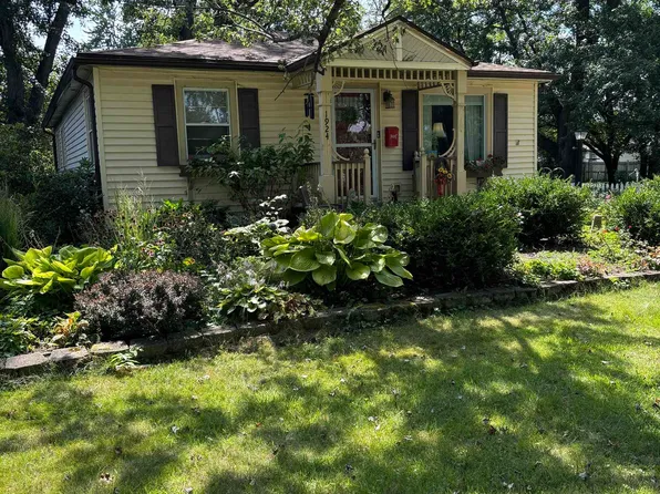 1924 Barton Blvd, Rockford, IL 61103