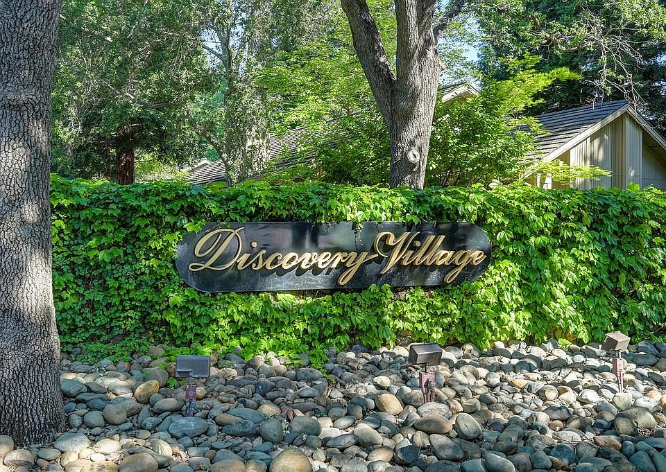 1st image of 1971 Discovery Village Ln