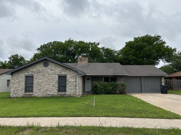2103 Omega Cir