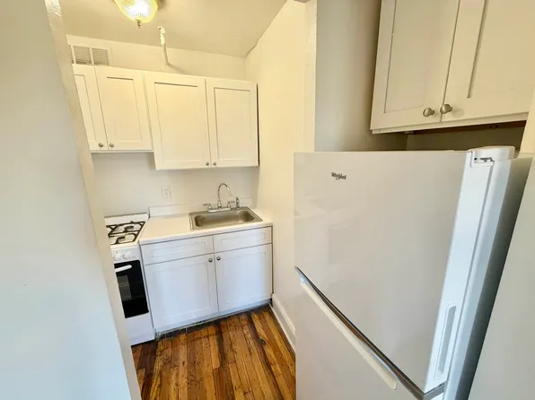 177 Park Place image 9 of 9