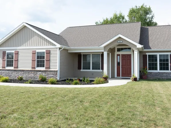 4514 Flanders Ct, Fort Wayne, IN 46808