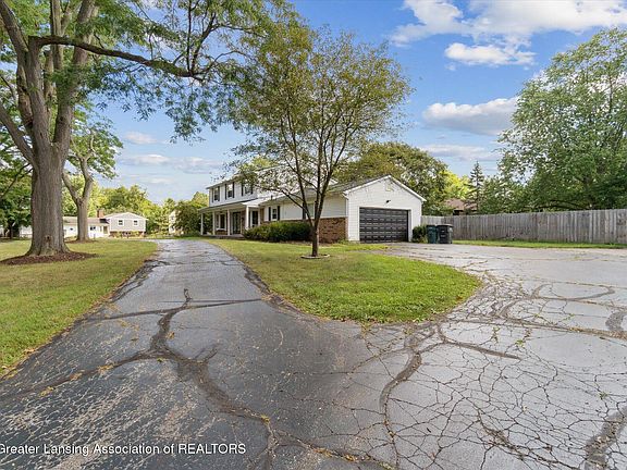 4th image of 1534 Gilcrest Ave