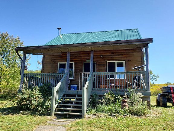 2nd image of 112 Goldenrod Ln
