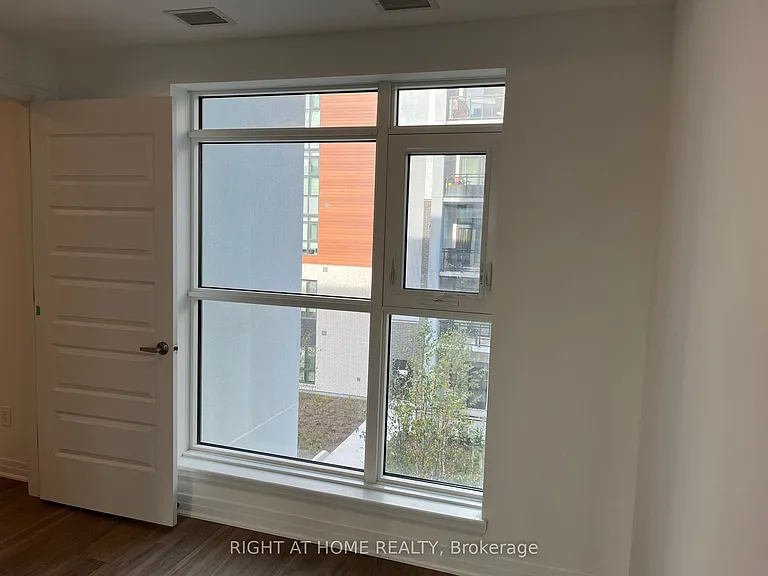480 Gordon Krantz Ave #318 — Photo 11