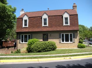 7301 Mallory Ln, Alexandria, VA 22315