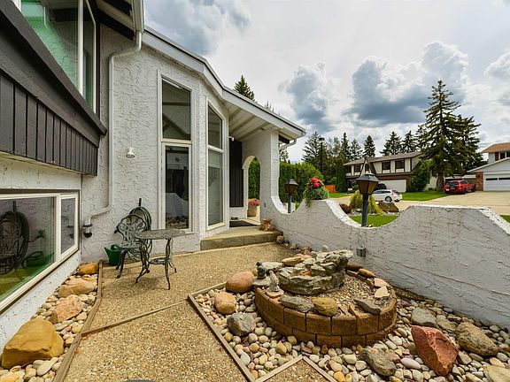 4th image of 249 Wolf Willow Cres NW